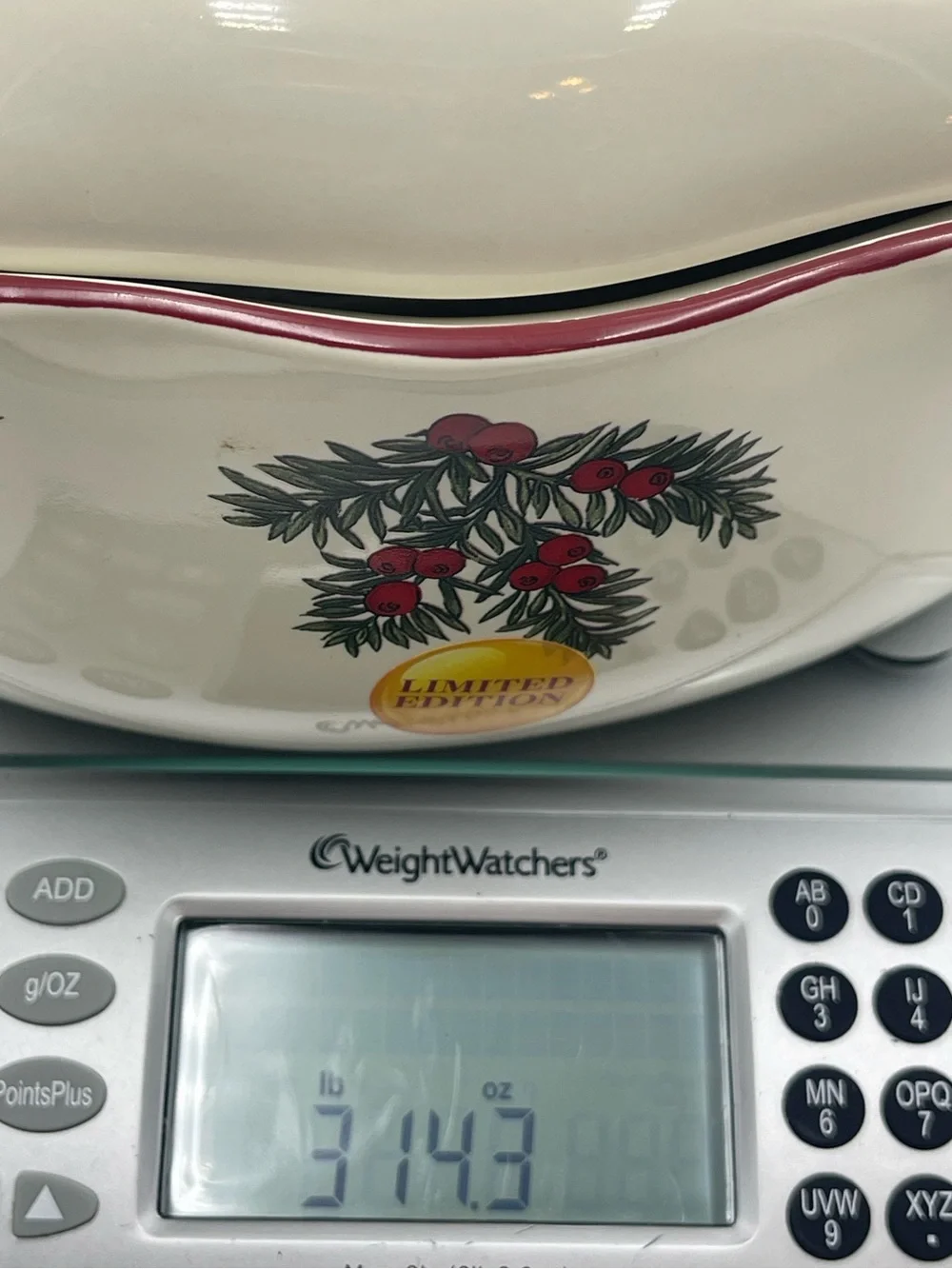 Better Homes & Gardens “Heritage Collection” Limited Edition Pinecone Casserole
